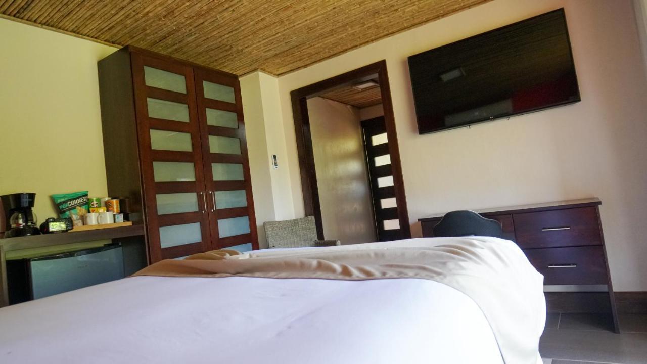 Hotel Poza Blanca Lodge San Mateo Exteriér fotografie